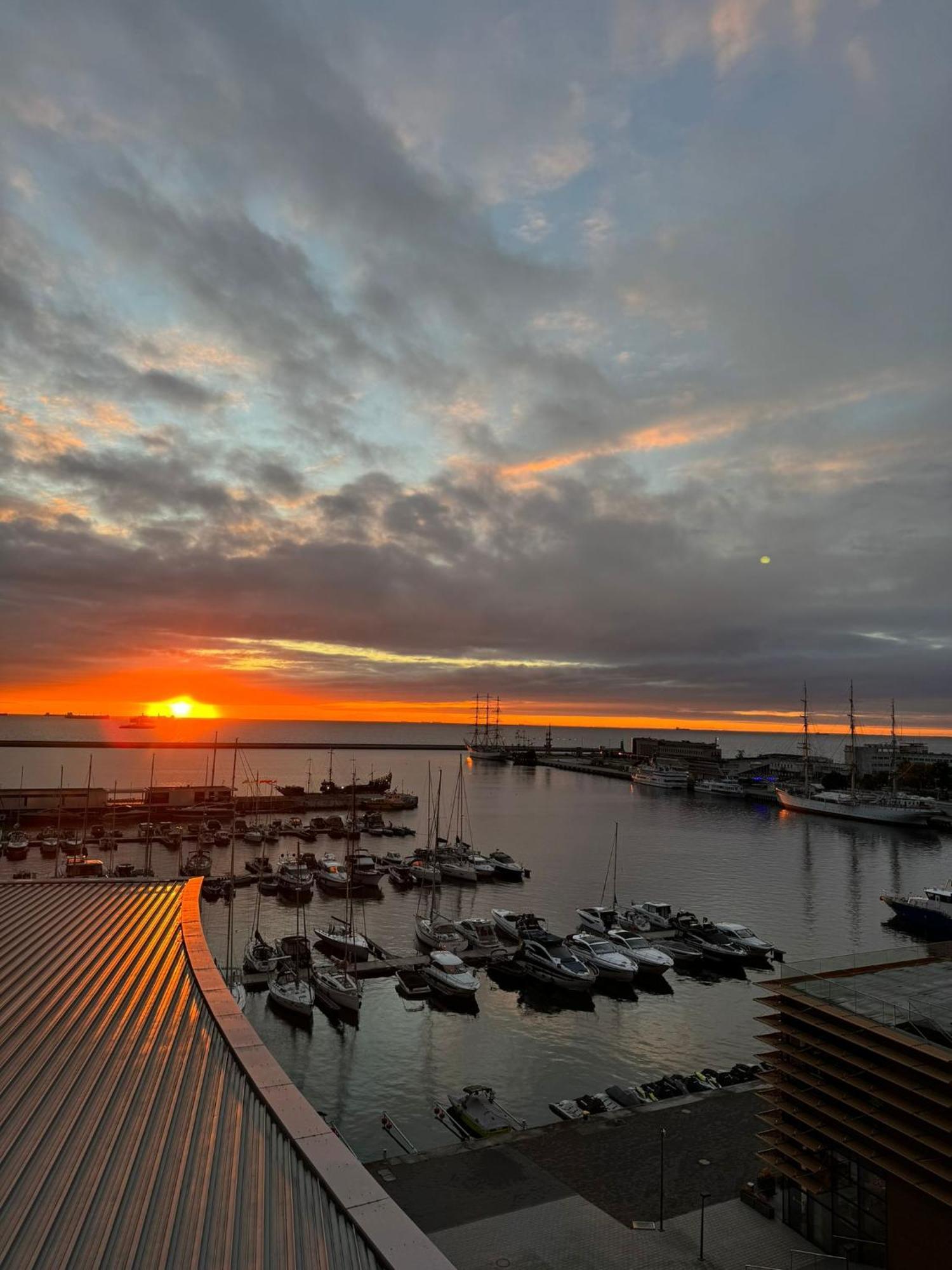 Sea Towers Gdynia Apartament Z Widokiem Na Morze ภายนอก รูปภาพ